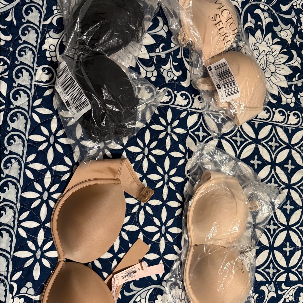 Victoria's Secret Nude Bra
